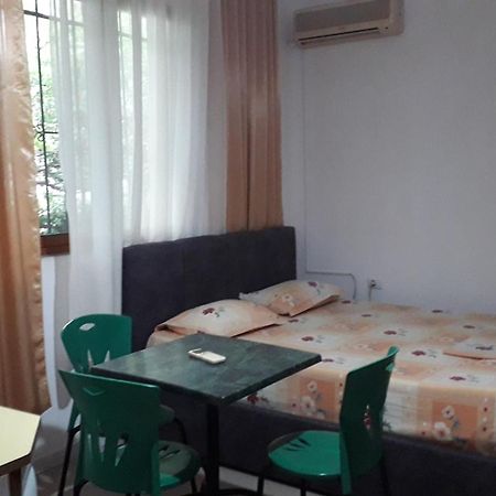 H&A Guest House Golem  Zewnętrze zdjęcie
